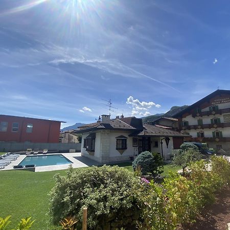Villaggio Hotel Aquila Calliano  Buitenkant foto