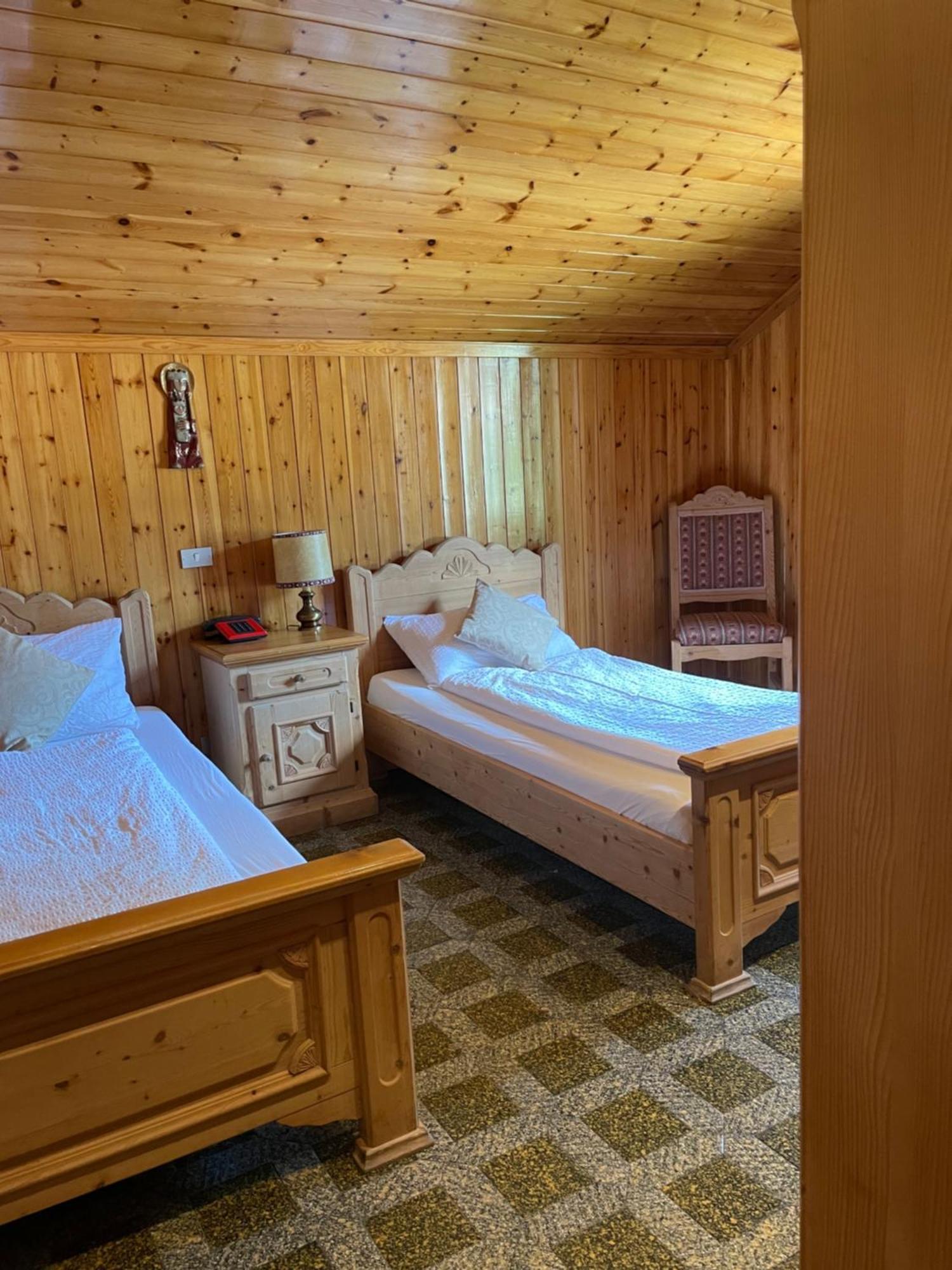 Villaggio Hotel Aquila Calliano  Buitenkant foto