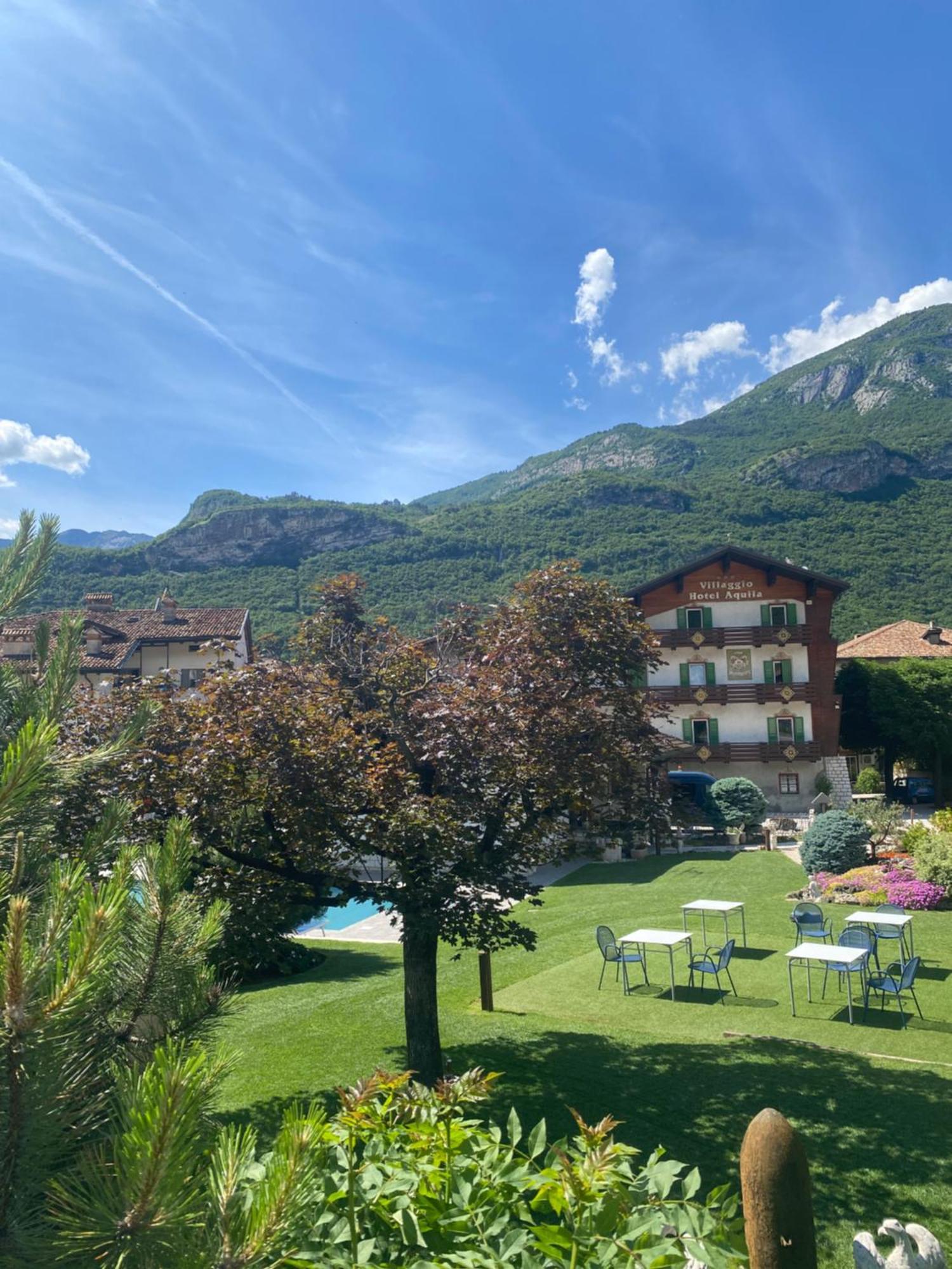 Villaggio Hotel Aquila Calliano  Buitenkant foto