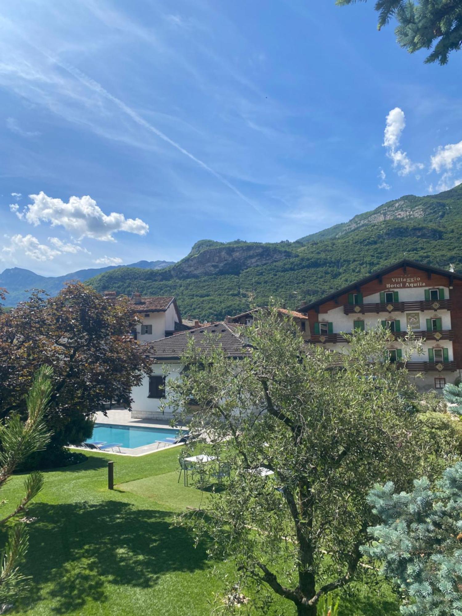 Villaggio Hotel Aquila Calliano  Buitenkant foto