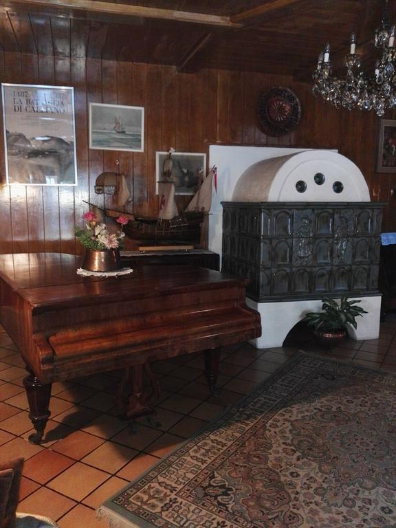 Villaggio Hotel Aquila Calliano  Buitenkant foto